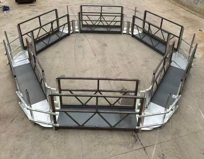 Round suspended platform